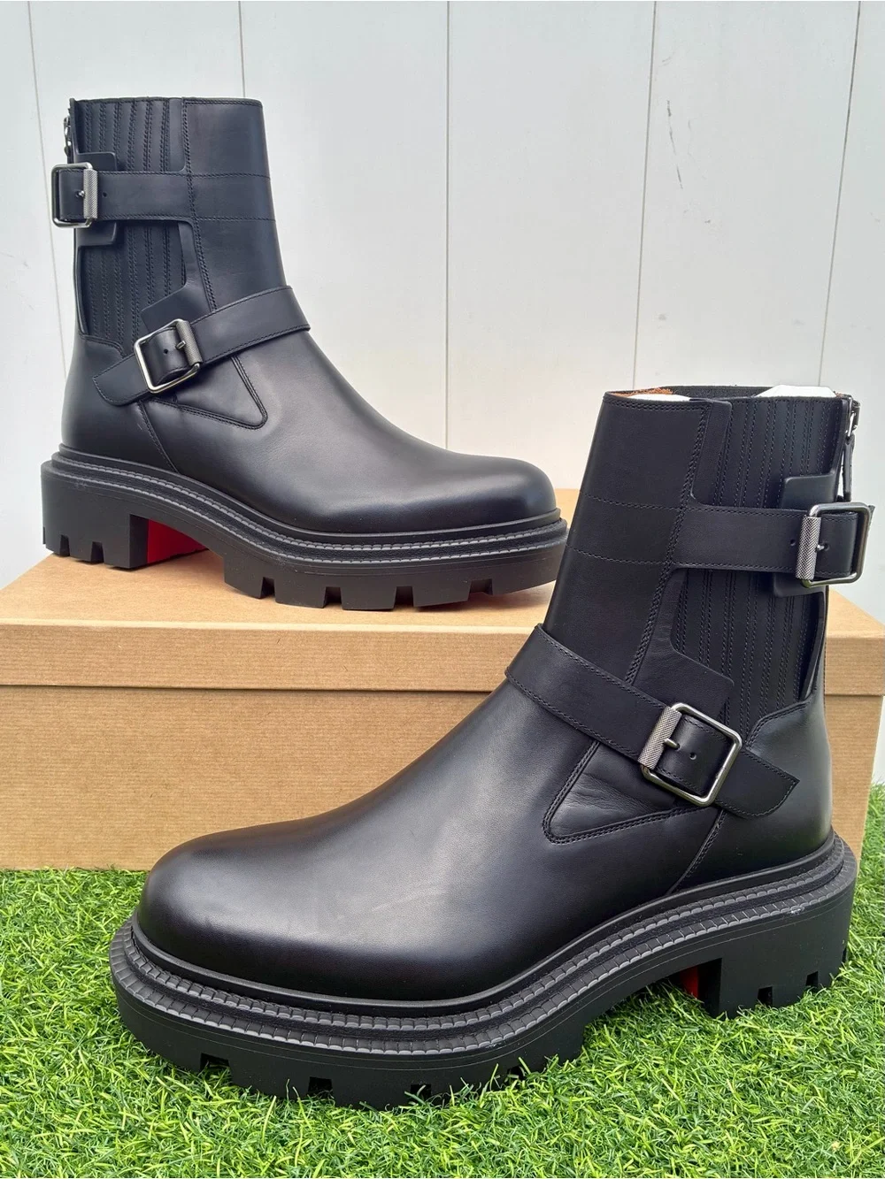 CHRISTIAN LOUBOUTIN OXYBOOTIE COLLEGE FLAT BLACK LEATHER ANKLE BOOTS SZ 44 NEW